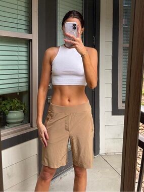 Athleta tan boy shorts